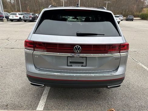New 2026 Volkswagen Atlas SE image 6