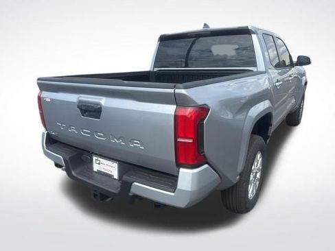 New 2026 Toyota Tacoma SR5 AWD/4WD image 5