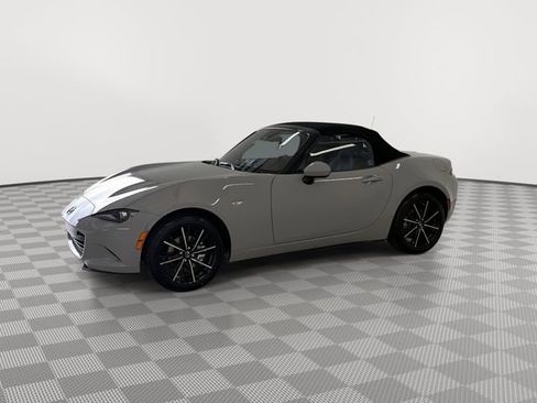 New 2026 MAZDA MX-5 Miata Grand Touring w/ Weather Package RWD image 5
