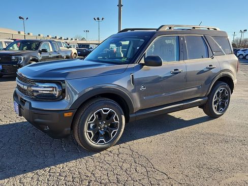 New 2025 Ford Bronco Sport Outer Banks image 5