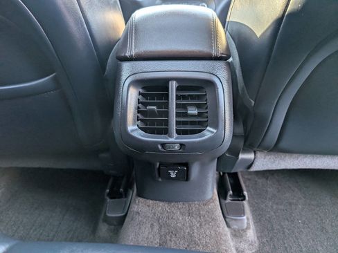 Used 2015 Jeep Cherokee Limited w/ Luxury Group image 27