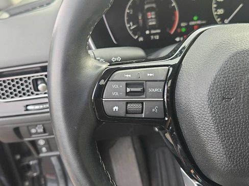 Certified 2024 Honda Civic EX-L image 19