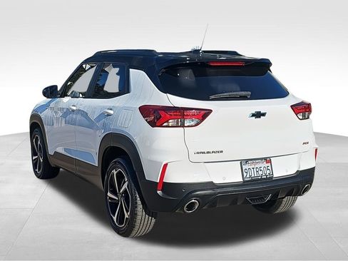 Used 2023 Chevrolet TrailBlazer RS w/ Convenience Package image 5