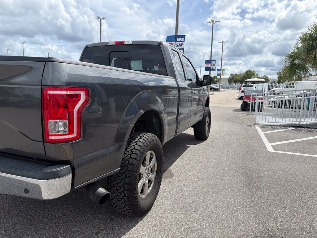 Used 2017 Ford F150 XLT w/ Equipment Group 302A Luxury RWD image 10