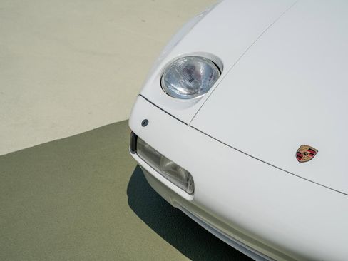 Used 1991 Porsche 928 GT image 11