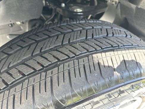 Certified 2025 Toyota Tundra Limited image 12