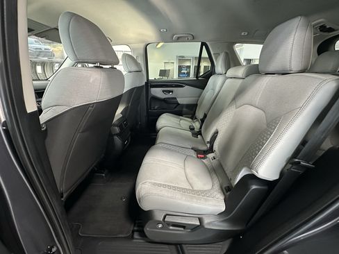 Used 2023 Honda Pilot LX image 29