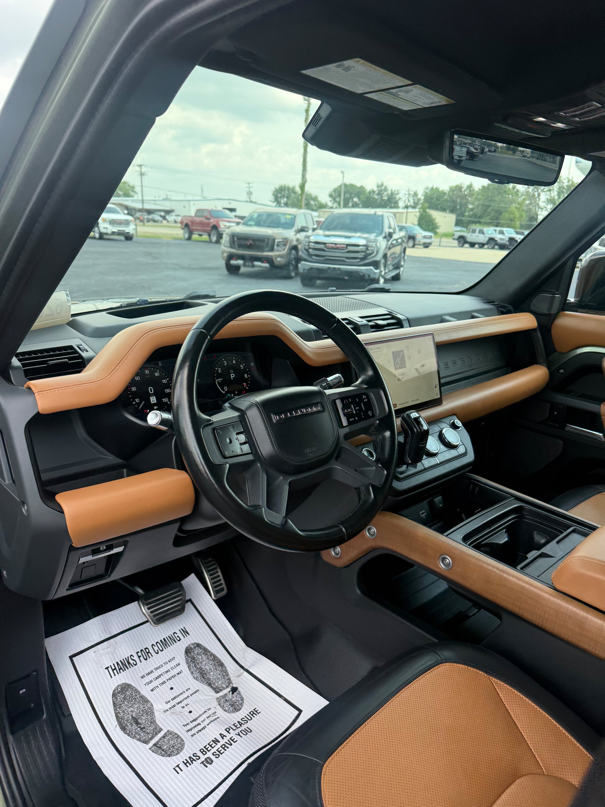 Used 2022 Land Rover Defender 110 X AWD/4WD image 13