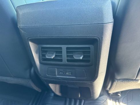 Used 2023 Chevrolet Colorado Z71 w/ Z71 Convenience Package 2 AWD/4WD image 27