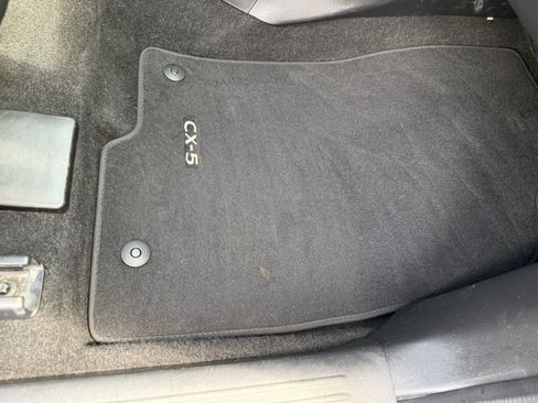 Certified 2024 MAZDA CX-5 Carbon Edition AWD/4WD image 9