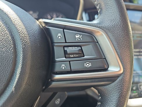 Used 2023 Subaru Outback Limited AWD/4WD image 19