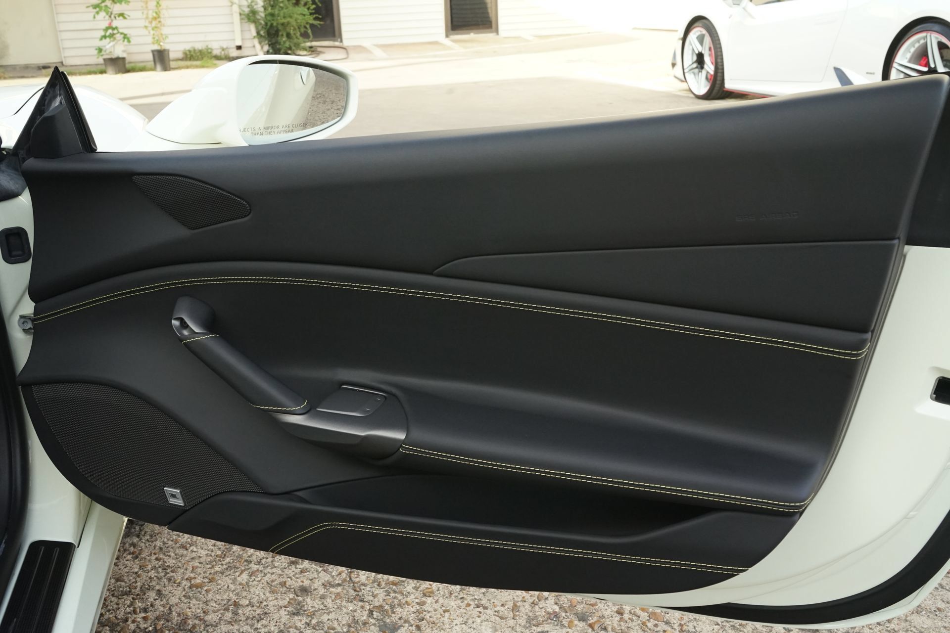 Used 2018 Ferrari 488 Spider RWD image 12