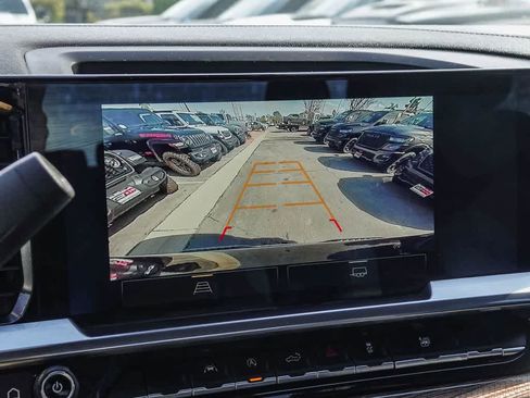 Used 2023 Chevrolet Silverado 1500 LT image 22