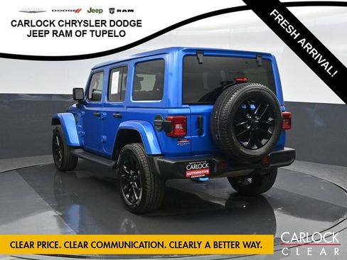 Used 2022 Jeep Wrangler Sahara image 10