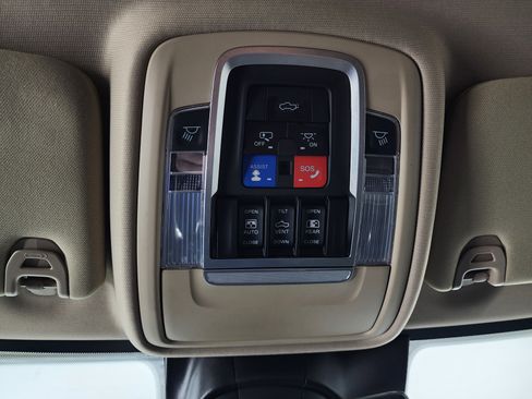 Used 2021 RAM 3500 Laramie image 62