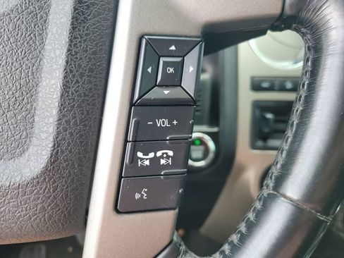 Used 2015 Ford Expedition Limited w/ Equipment Group 301A AWD/4WD image 33