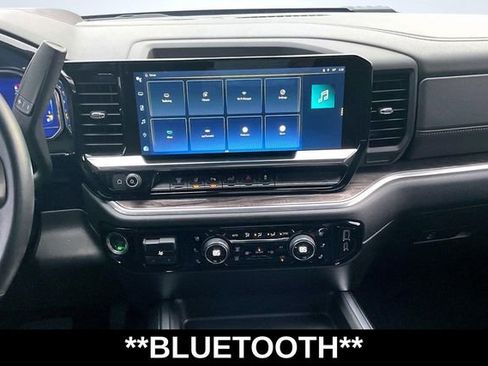 Used 2024 Chevrolet Silverado 3500 LTZ w/ LTZ Premium Package image 12