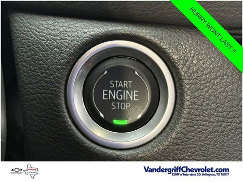 Used 2024 Cadillac XT4 Sport FWD image 19