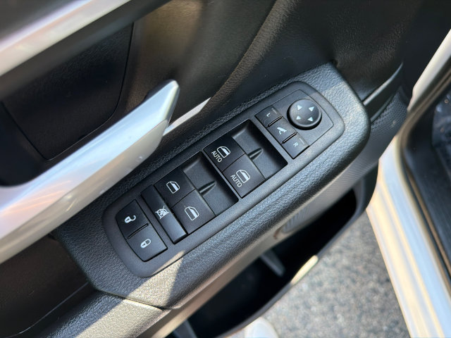 Used 2023 RAM 1500 Big Horn AWD/4WD image 23