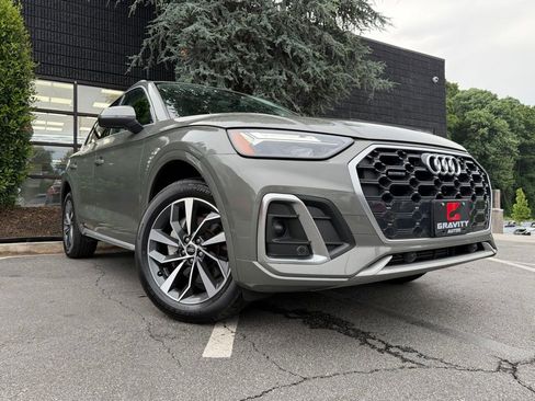 Used 2023 Audi Q5 2.0T Premium w/ Convenience Package AWD/4WD image 8