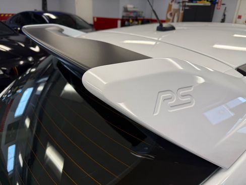 Used 2017 Ford Focus RS image 12