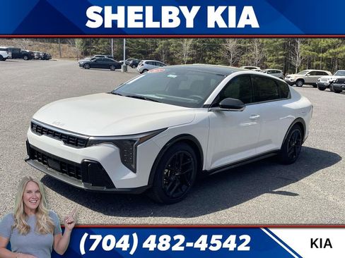New 2025 Kia K4 GT-Line Turbo image 1