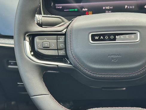 New 2025 Jeep Wagoneer S Limited image 24