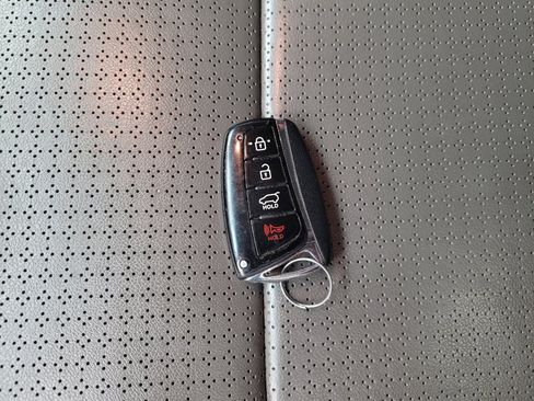 Used 2014 Hyundai Santa Fe Sport w/ Technology Package 14 FWD image 32