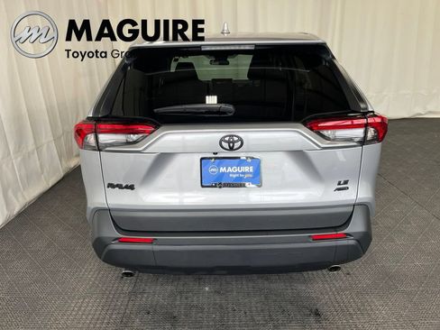 Used 2024 Toyota RAV4 LE AWD/4WD image 30