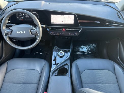Used 2023 Kia Niro Wind FWD image 13