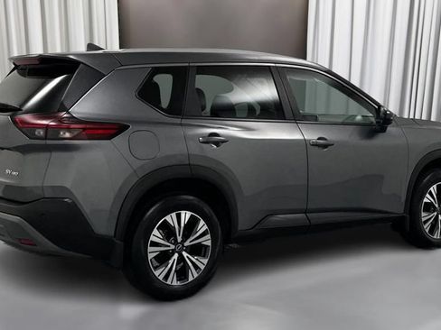 Used 2022 Nissan Rogue SV w/ SV Premium Package AWD/4WD image 5