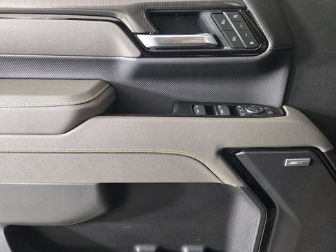 New 2026 Chevrolet Silverado 2500 ZR2 AWD/4WD image 24