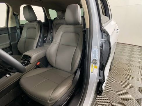 New 2025 Lincoln Corsair Premiere w/ Equipment Group 101A image 20