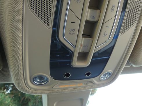 Used 2018 Audi Q7 3.0T Premium Plus w/ Premium Plus Package image 76