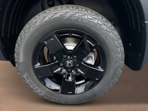 New 2026 Honda Ridgeline Black Edition image 9