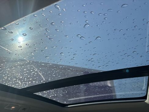 Certified 2023 Volvo XC40 B5 Plus w/ Driver Assist Package image 26