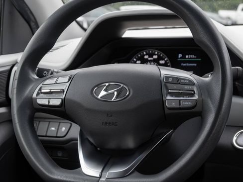 Used 2020 Hyundai Ioniq Blue FWD image 20