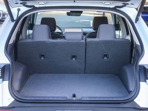 Used 2024 Hyundai Ioniq 5 SEL image 28