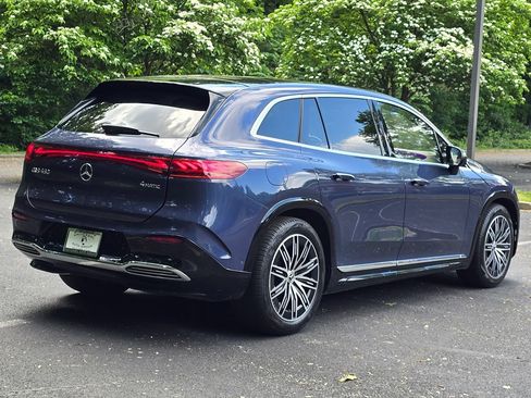 Used 2023 Mercedes-Benz EQS 450+ 4MATIC SUV w/ AMG Line Exterior Package image 6