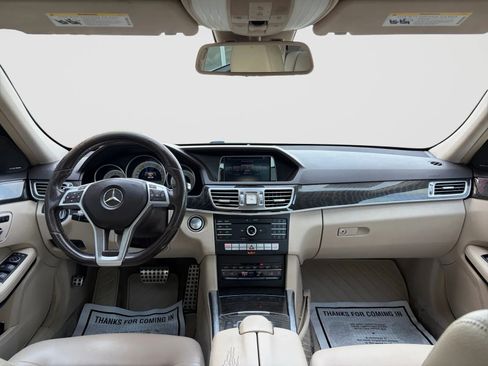Used 2016 Mercedes-Benz E 350 4MATIC Sedan image 22