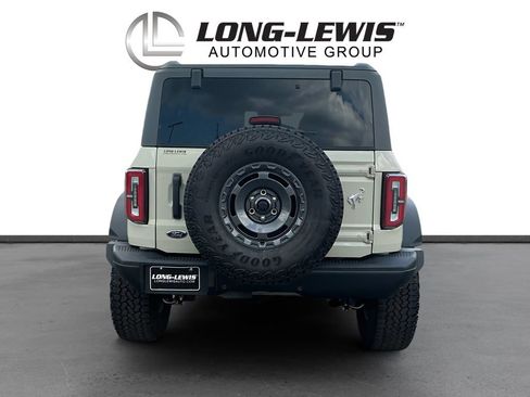 Used 2025 Ford Bronco Badlands w/ Sasquatch Package AWD/4WD image 5