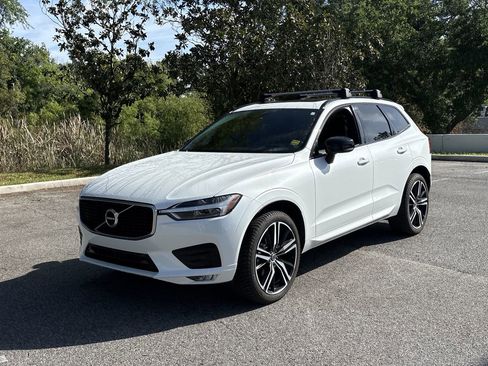 Used 2020 Volvo XC60 T5 R-Design w/ Protection Package Premier image 2