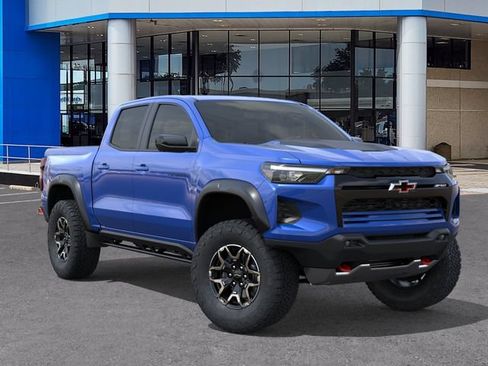 New 2026 Chevrolet Colorado ZR2 w/ Technology Package AWD/4WD image 7