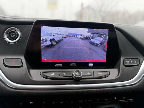 Used 2019 Chevrolet Blazer LT image 40