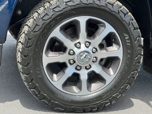 Used 2024 RAM 3500 Limited AWD/4WD image 15