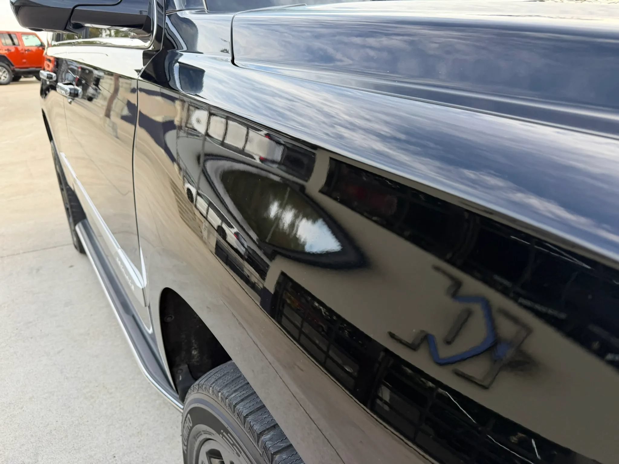 Used 2019 Cadillac Escalade Luxury AWD/4WD image 67