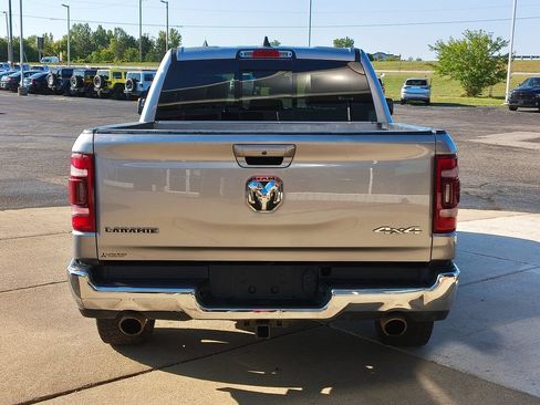 Used 2023 RAM 1500 Laramie AWD/4WD image 6