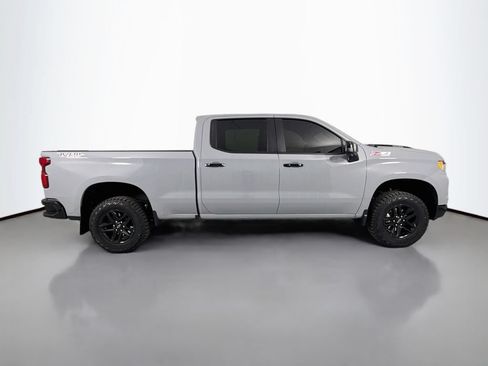Used 2024 Chevrolet Silverado 1500 LT Trail Boss w/ LT Trail Boss Premium Package AWD/4WD image 8