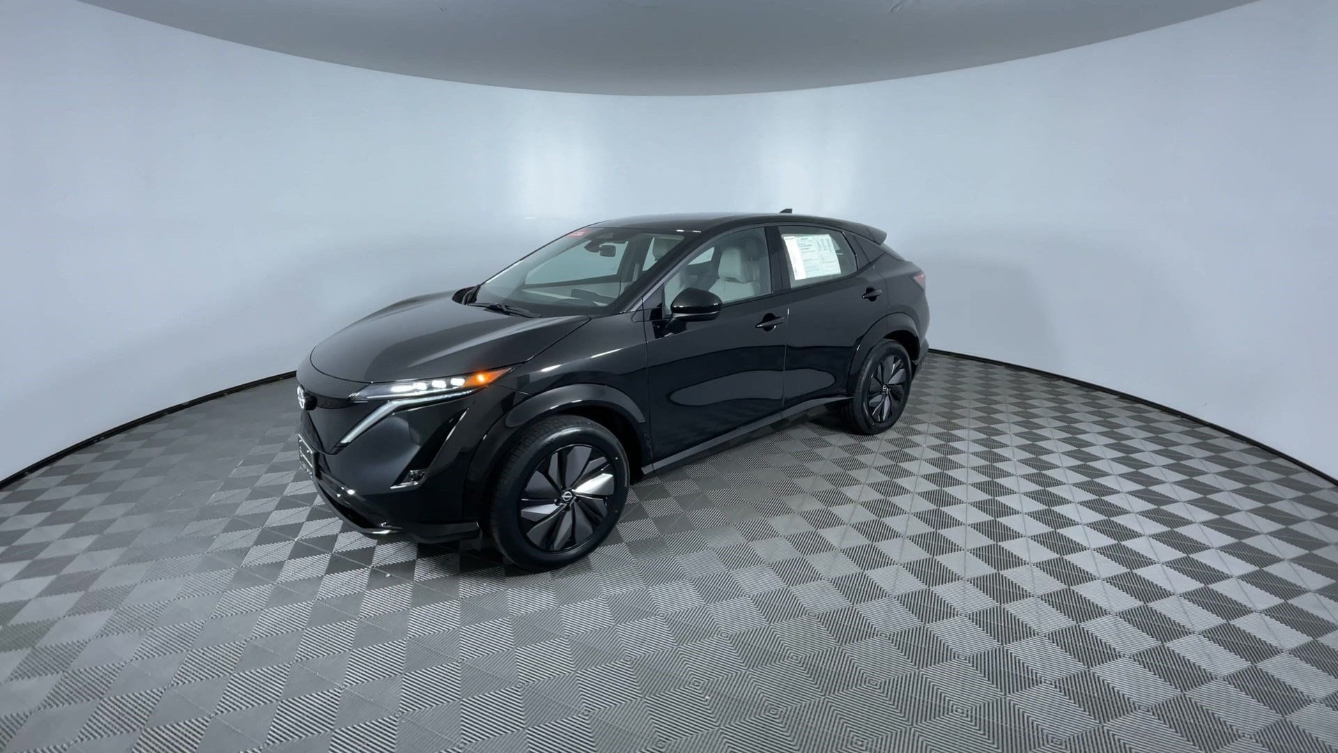 Certified 2024 Nissan Ariya AWD image 4