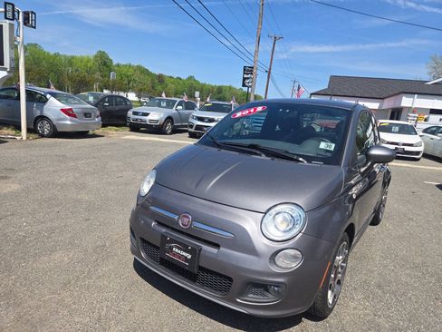 Used 2012 FIAT 500 Sport w/ Safety & Convenience Pkg FWD image 2